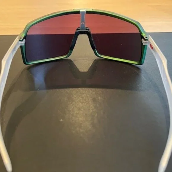 NWOT Oakley Sutro Discover Collection Sunglasses - Picture 3 of 5